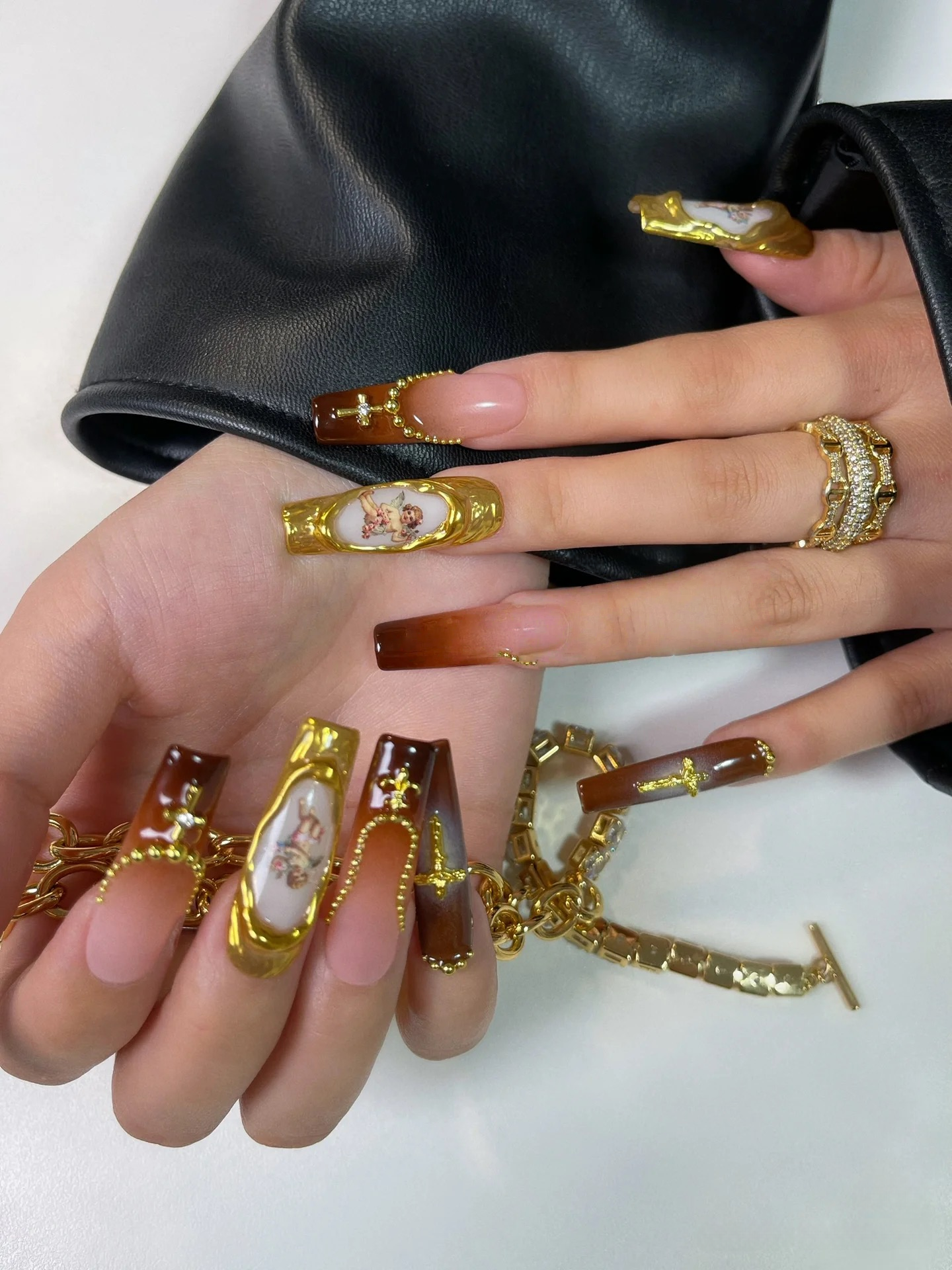 M0015-LITTLE ANGEL Press-on Nails