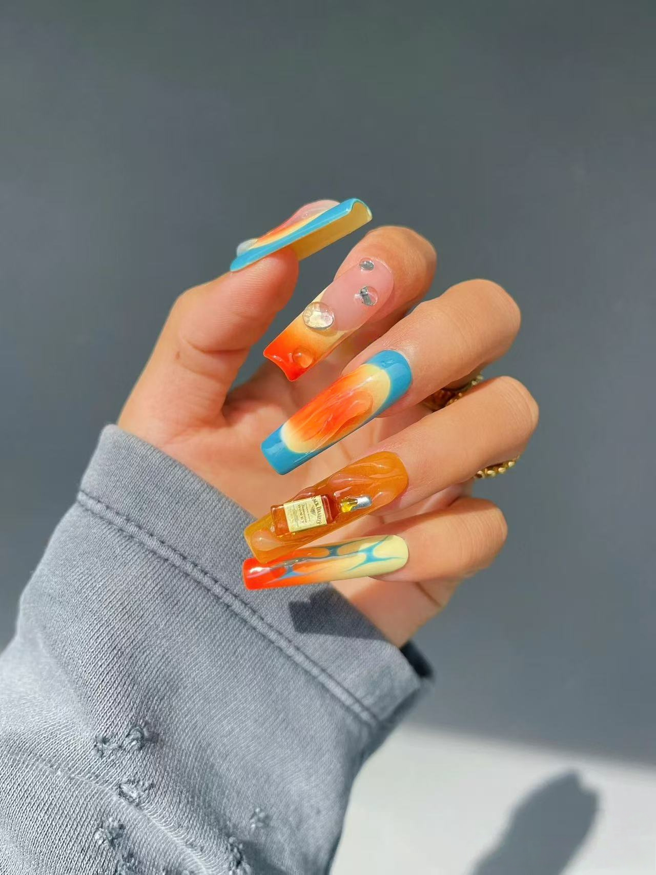 M0001-TEQUILA SUNRISE Press-on Nails