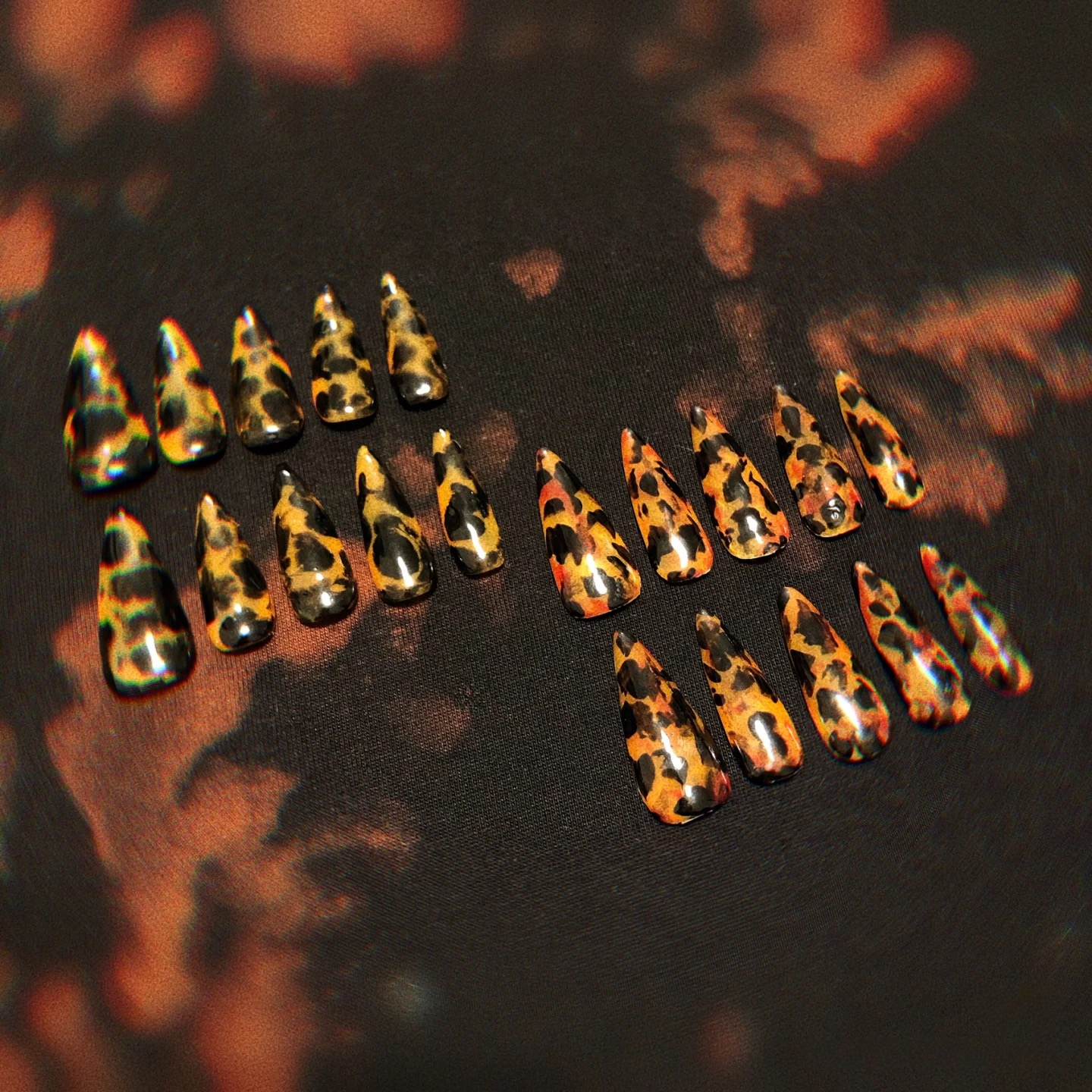 M0002-WILD  POWER  Press-on Nails