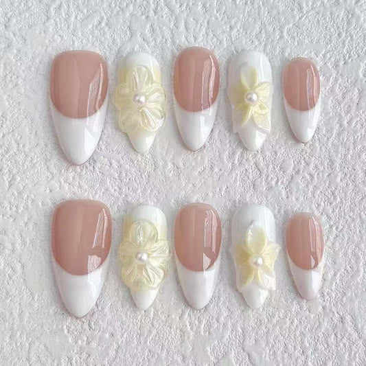 M0026-Pure on Nails